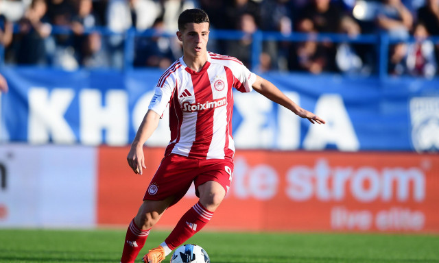 Μεταγραφές, Ολυμπιακός: Εξετάζει Μουζακίτη ο Κόντε στη Νάπολι