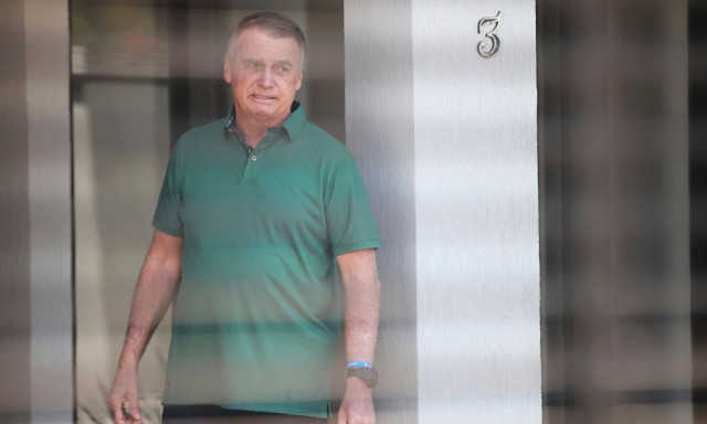 Απείθαρχος Μπολσονάρου - Συνελήφθη ξανά επειδή προσπάθησε να σπάσει το «βραχιολάκι»