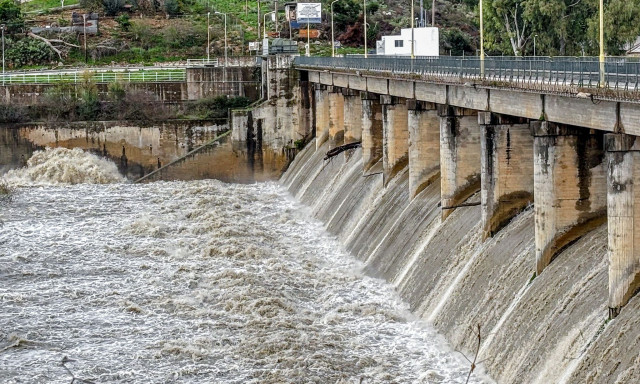 Βιβλική καταστροφή στη Δυτική Ελλάδα: Κατολισθήσεις, πλημμύρες και αποκλεισμένα χωριά