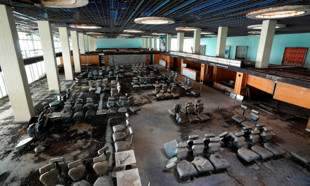 Απόκοσμες εικόνες: Το αεροδρόμιο της Λευκωσίας παγωμένο λείψανο στον χρόνο