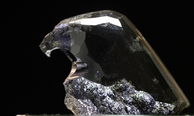 Αυτό είναι το μεγαλύτερο διαμάντι του κόσμου: Είναι κατάμαυρο, πιθανόν «εξωγήινης» προέλευσης