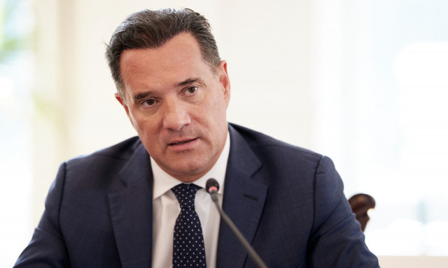 Άδωνις: Η Νέα Δημοκρατία είναι «μπετόν αρμέ» – Τι είπε για το βιβλίο του Τσίπρα