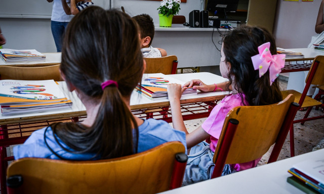 Το μολύβι θα νικήσει τη μηχανή;