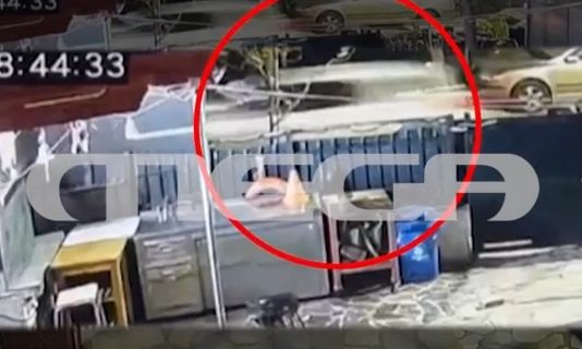 Νέα Ερυθραία: Συνελήφθη γιος γνωστού πολιτικού μετά από περιπετειώδη καταδίωξη – Βίντεο ντοκουμέντο