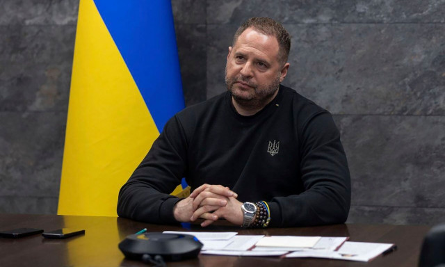 Ουκρανία: Ποιος είναι ο Αντρίι Γερμάκ, ο πανίσχυρος πρώην επικεφαλής του γραφείου Ζελένσκι