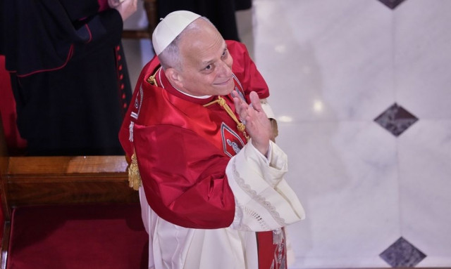 Πάπας Λέων: Επισκέφθηκε τον Καθεδρικό Ναό του Αγίου Πνεύματος στην Κωνσταντινούπολη