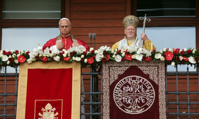 Μηνύματα ενότητας και ειρήνης από το Φανάρι έστειλαν ο Οικουμενικός Πατριάρχης και ο Πάπας