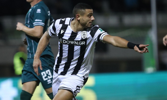 Λεβαδειακός – ΠΑΟΚ 2-3: Όρθιος με δέκα παίκτες και λυτρωτή Γιακουμάκη