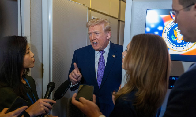 Ο Τραμπ κάνει... υπερωρίες: Εργάζεται 12 ώρες την ημέρα σύμφωνα με τον Λευκό Οίκο