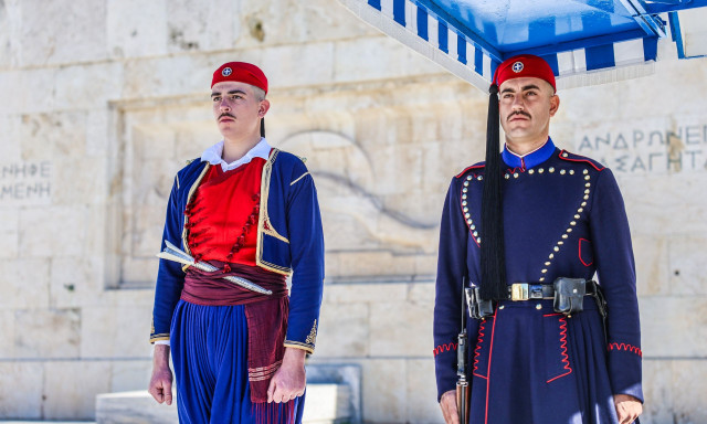 Την επέτειο της ένωσης της Κρήτης με την Ελλάδα τίμησε η Προεδρική Φρουρά - Φωτογραφίες