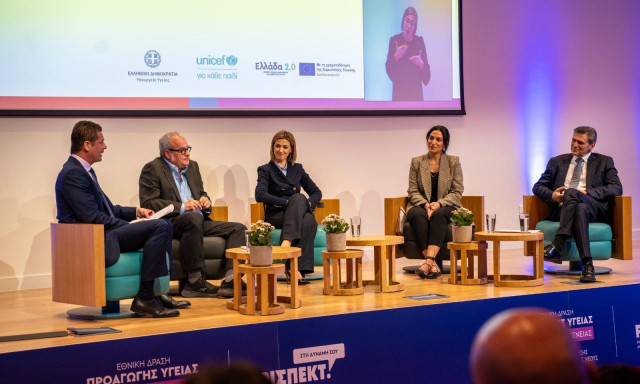 Αυτοτραυματισμός στους νέους: 13-15 οι κρίσιμες ηλικίες - 1 στα 6 παιδιά αυτοτραυματίζεται