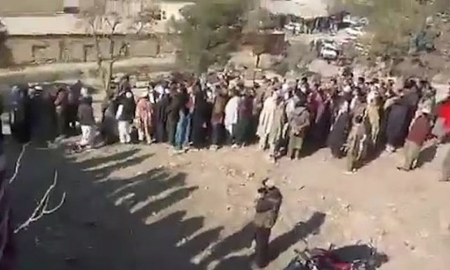 Αφγανιστάν: 13χρονος εκτελεί δημόσια τον δολοφόνο της οικογένειάς του μπροστά σε 80.000 θεατές