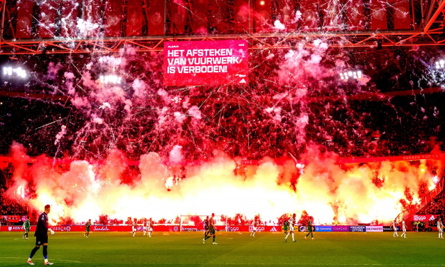 Ο Άγιαξ κλείνει το πέταλο των οργανωμένων στο ντέρμπι με τη Φέγενορντ