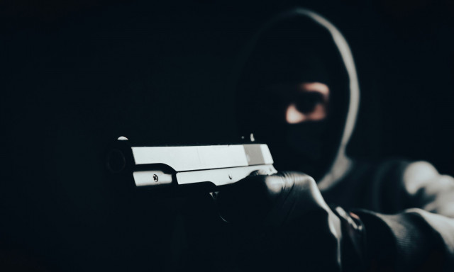 Χανιά: «Ανθρωποκυνηγητό» για την ένοπλη ληστεία σε 55χρονο - Του έκλεψαν αυτοκίνητο και χρήματα