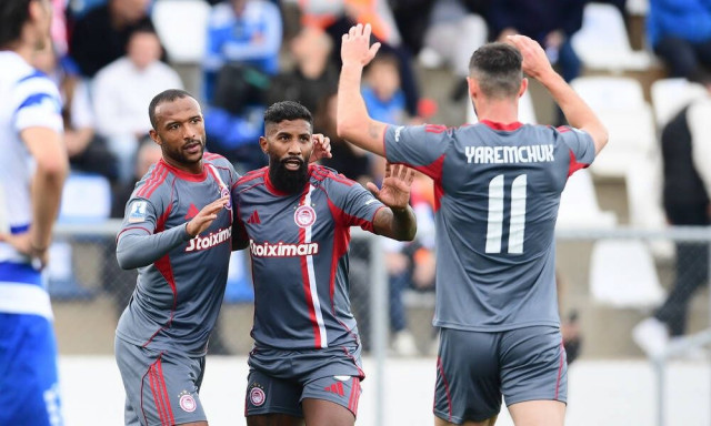 Ελλάς Σύρου - Ολυμπιακός 2-5: «Ερυθρόλευκη» βόλτα στην Ερμούπολη με πεντάρα