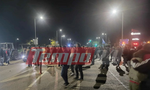 Μπλόκα αγροτών: Κλειστή η Πατρών-Πύργου στο ύψος της Κάτω Αχαΐας - Βίντεο