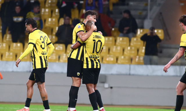 LIVE ΑΕΚ – ΟΦΗ 2-0 (τελικό): Έκανε το απόλυτο στο... ρελαντί - Δείτε τα γκολ