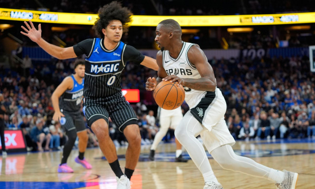 NBA: Πέρασαν από το Ορλάντο οι Σπερς - Επίδειξη δύναμης οι Ρόκετς - Τα αποτελέσματα