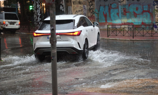 Καιρός: Τι ώρα θα σημειωθούν ισχυρές καταιγίδες στην Αθήνα