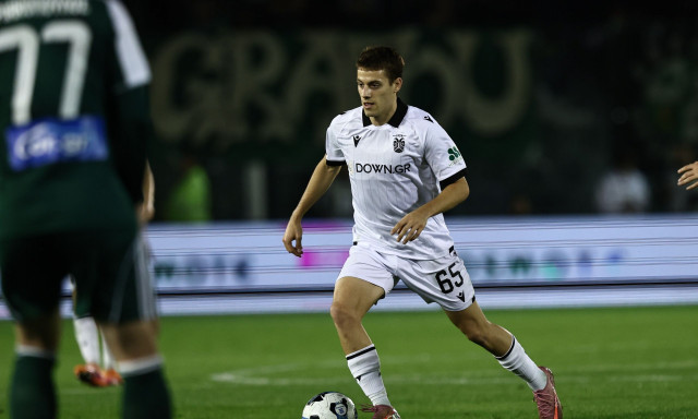 ΠΑΟΚ – Άρης: Αγώνα δρόμου για να προλάβει το ντέρμπι κάνει ο Κωνσταντέλιας