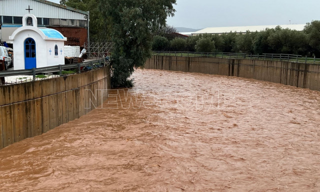 Κίνδυνος να υπερχειλίσει ο Σαρανταπόταμος στην Ελευσίνα – Μήνυμα 112