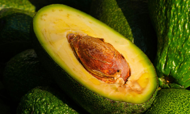 Ποια φρούτα δεν πρέπει να βάζετε στο ψυγείο