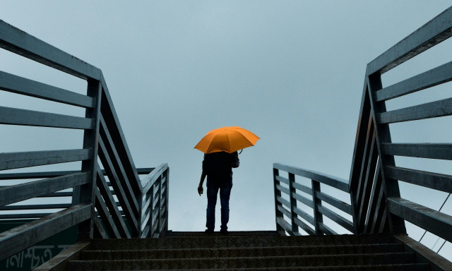 Καιρός: Νέος αντικυκλώνας καλύπτει τη Μεσόγειο - Πώς διαμορφώνει το σκηνικό στη χώρα μας μέχρι 14/12