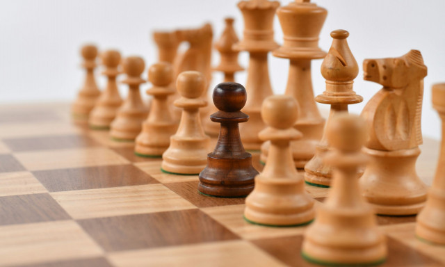 Ινδία: 3χρονο αγόρι κέρδισε επίσημη βαθμολογία στο σκάκι - Έγινε ο νεότερος παίκτης στην Ιστορία