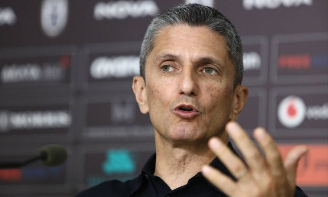 Ραζβάν Λουτσέσκου: Προπονητής της χρονιάς στη Ρουμανία - Παρέλαβε συγκινημένος το βραβείο (vid)