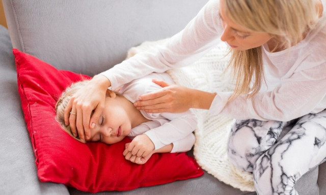 Ασυνήθιστο ξέσπασμα γρίπης σε Ευρώπη και ΗΠΑ: Η νέα παραλλαγή Κ του ιού H3N2 επαναφέρει τη μάσκα