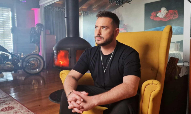 Θέμης Παναγιωτίδης: Κυκλοφόρησε το νέο του single με τίτλο «Χάνομαι»!