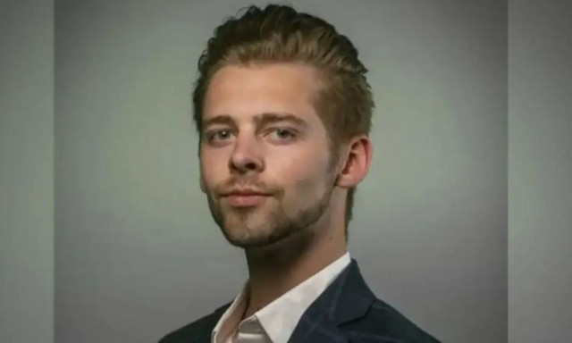 Άγριο έγκλημα στη Βρετανία: Σκότωσε τη σύντροφό του με κουζινομάχαιρο επειδή την «κόλλησε» ΣΜΝ