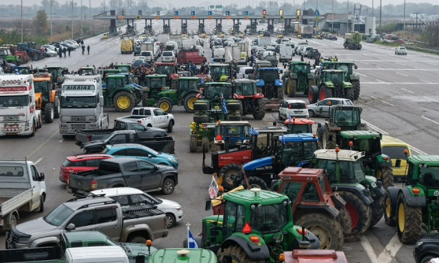 Πανελλαδικό συλλαλητήριο αγροτών στο λιμάνι της Θεσσαλονίκης την Παρασκευή