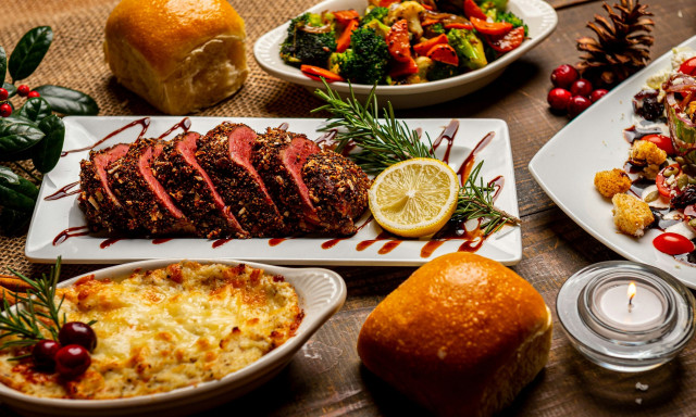 Ακριβότερο κατά 20% από πέρυσι το χριστουγεννιάτικο τραπέζι – Το κόστος για μία τετραμελή οικογένεια