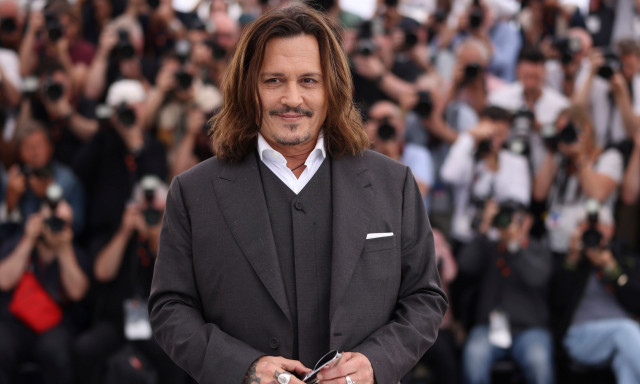 Τζόνι Ντεπ: Παραγωγός στην πρώτη αγγλόφωνη διασκευή του ρωσικού έργου «Ο Μαιτρ και η Μαργαρίτα»