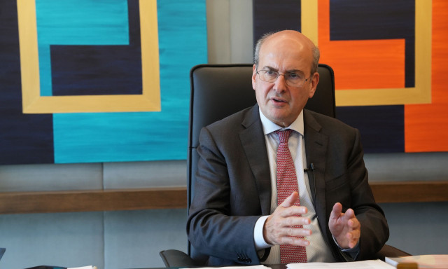 Συνάντηση Χατζηδάκη, Τσιάρα με αγρότες: Διευθετήσεις δεν μπορούν να υπερβούν τη συμφωνία με Κομισιόν