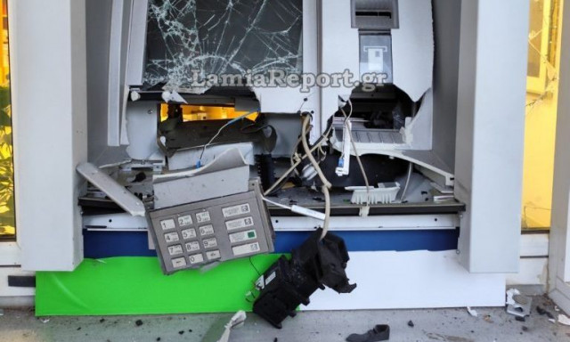 Βοιωτία: Ανατίναξαν ATM και πήραν όλα τα χρήματα - Δείτε φωτογραφίες