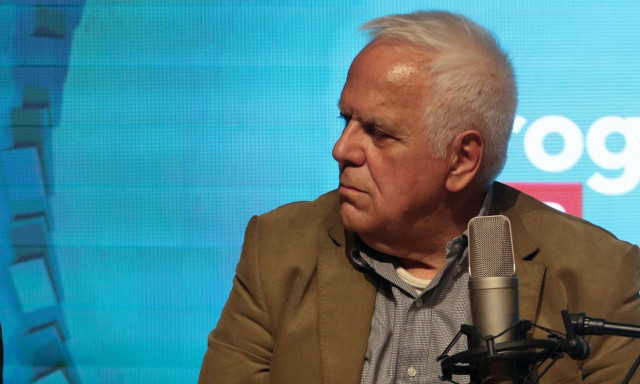 Πάσχος Μανδραβέλης: «Μου είπαν ότι έχω 3 μέρες να φύγω, αλλιώς θα έχω την τύχη του Καραϊβάζ»