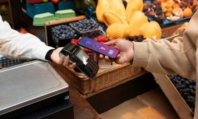 Τέρμα η αναζήτηση ATM: Νέος τρόπος ανάληψης μετρητών μέσα από τα σούπερ μάρκετ