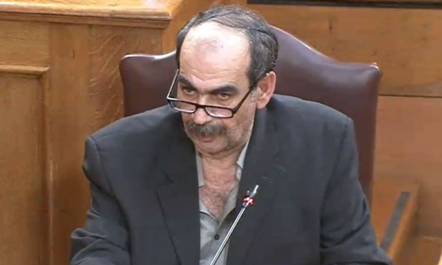 Ρεκόρ τηλεθέασης στο κανάλι της Βουλής με τον «Φραπέ»: Σχεδόν 600.000 παρακολούθησαν Εξεταστική