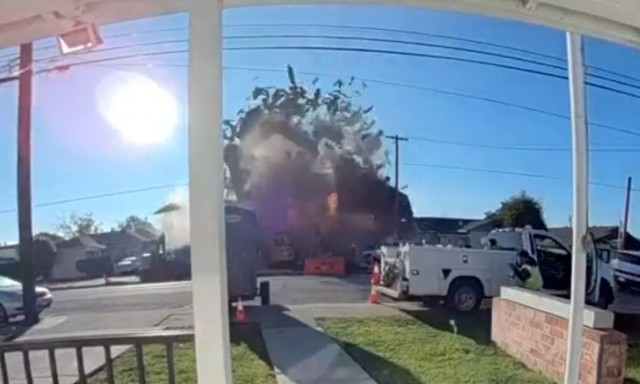 Μεγάλη έκρηξη σε σπίτι στην Καλιφόρνια - Τουλάχιστον έξι τραυματίες - Βίντεο
