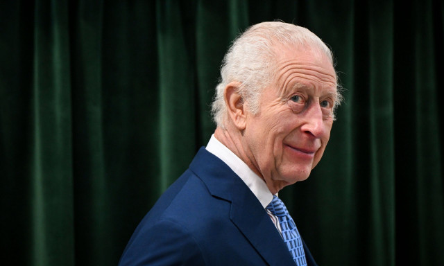 Ο βασιλιάς Κάρολος μοιράστηκε τα «καλά νέα» ότι η θεραπεία του για τον καρκίνο θα μειωθεί