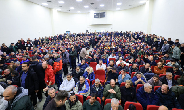 Δεν θα πάνε στο Μαξίμου οι αγρότες - Κλιμακώνουν τις κινητοποιήσεις