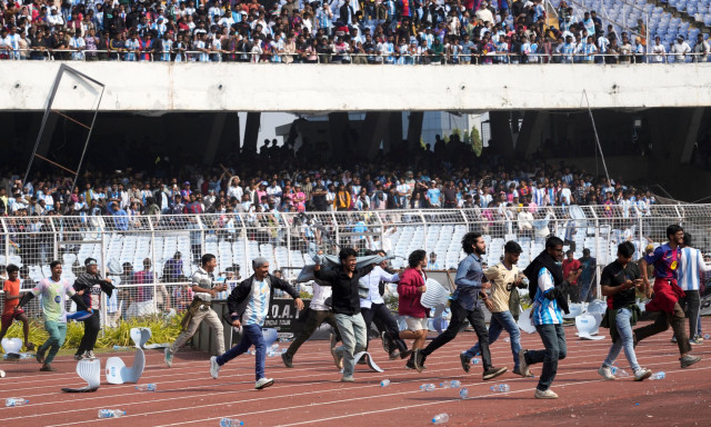 Χαοτική υποδοχή του Μέσι στην Ινδία - Βανδαλισμοί και ξύλο εξαγριωμένων θαυμαστών
