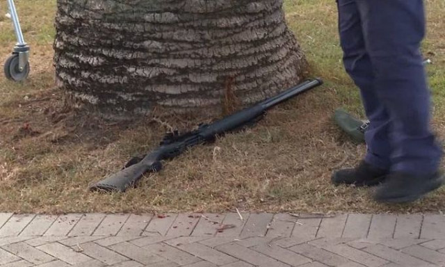 Μακελειό στην παραλία Μποντάι του Σίδνεϊ: Αυτά είναι τα όπλα της τρομοκρατικής επίθεσης