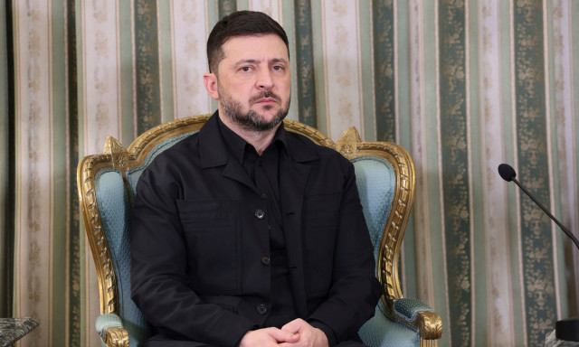 Νέα δήλωση Ζελένσκι προμηνύει εξελίξεις: Δίκαιη επιλογή μια εκεχειρία στις γραμμές του μετώπου