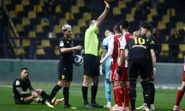 Ολυμπιακός: Επίθεση σε ΕΠΟ και Λανουά - «Κανείς δεν θα καταφέρει να μας σταματήσει»