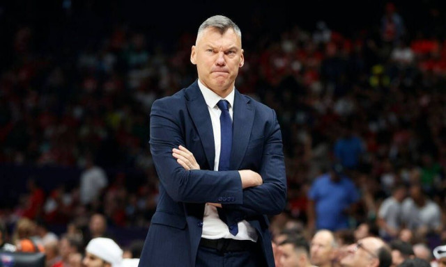 Φενέρμπαχτσε: Θρήνος στην οικογένεια Γιασικεβίτσιους - Δεν θα είναι στον πάγκο με την Εφές