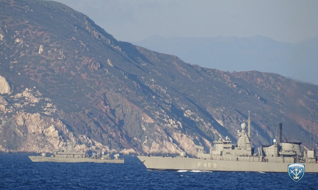 Στρατιωτική άσκηση του Πολεμικού Ναυτικού σε Μυρτώο Πέλαγος και κεντρικό Αιγαίο - Δείτε φωτογραφίες