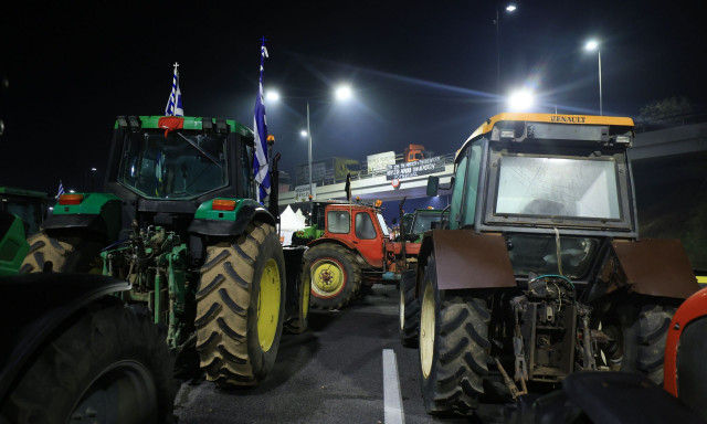 Μπλόκα αγροτών: «Ασπιρίνες» οι ανακοινώσεις Τσιάρα - Ώρα αποφάσεων για τις κινητοποιήσεις